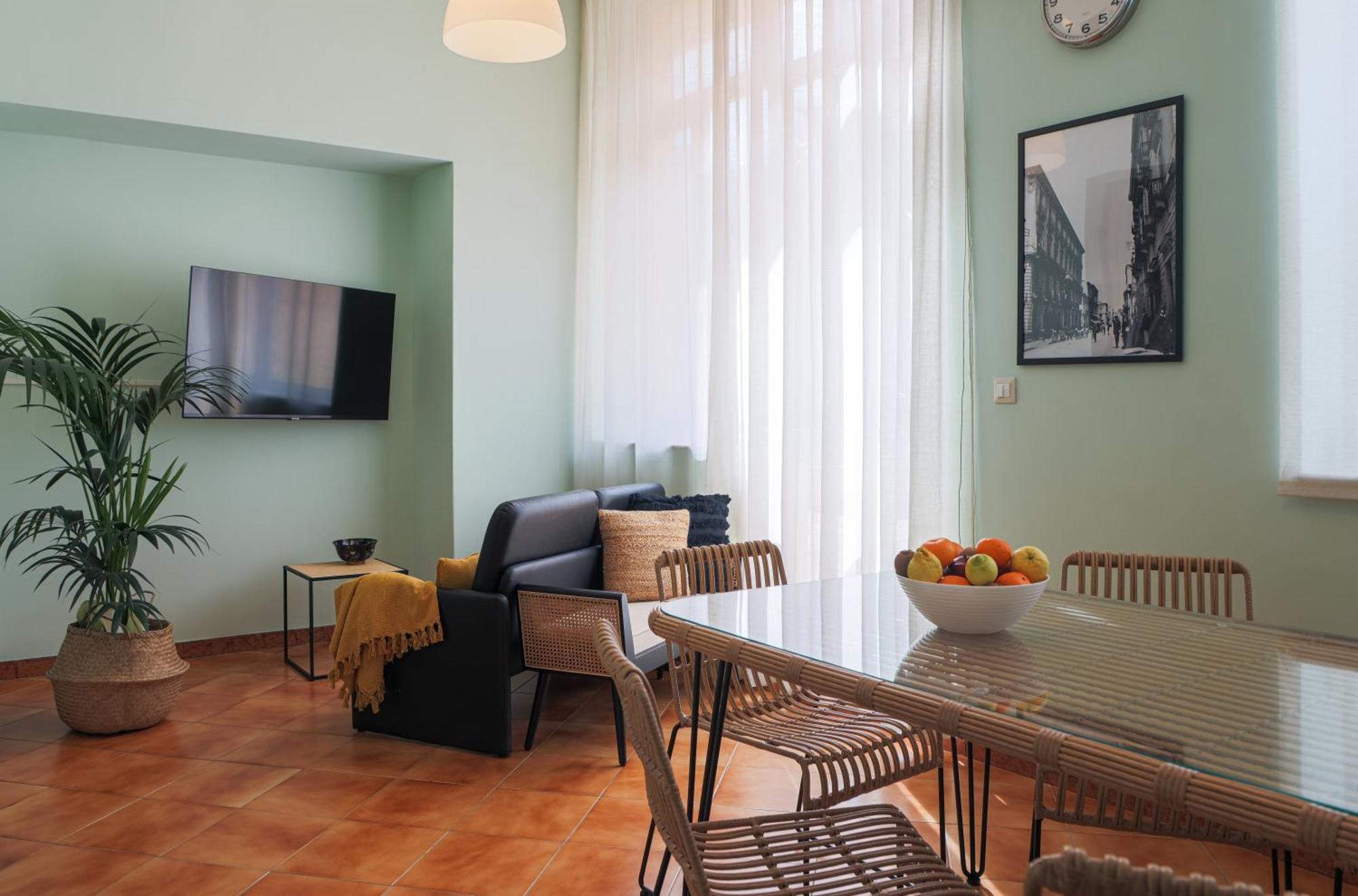 La Casa Del Gelsomino Palace 아치레알레 외부 사진